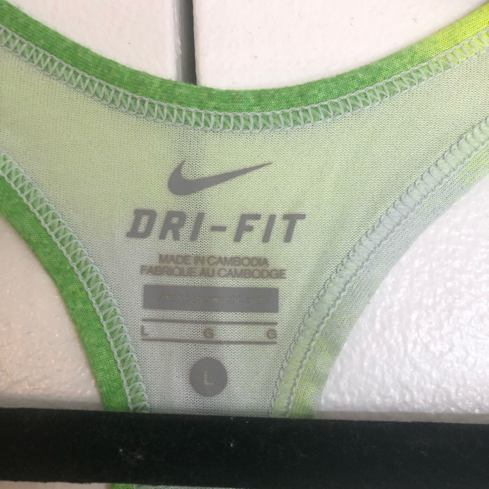 DONATED ⏰ Nike Green Ombré Dri-Fit Tank - Picture 4 of 5